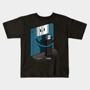 Diskette hug USB Kids T-Shirt